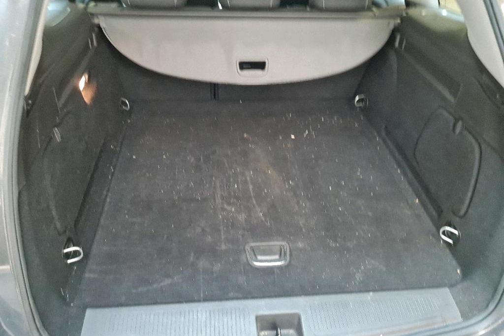 Opel Astra Sports Tourer 2016 photo 21