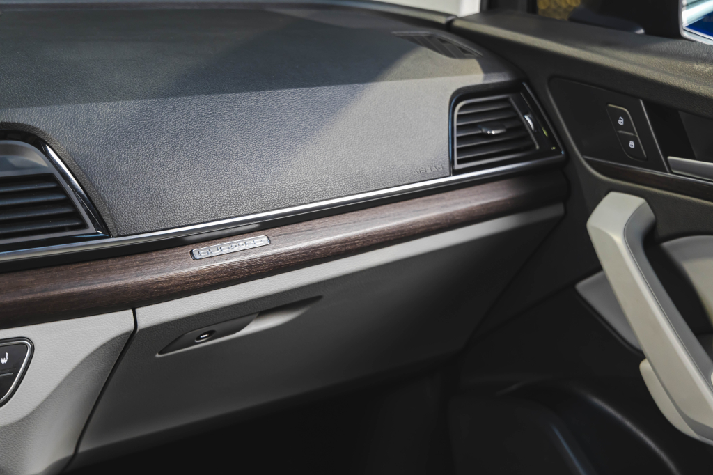 Audi Q5 2020 фото 34