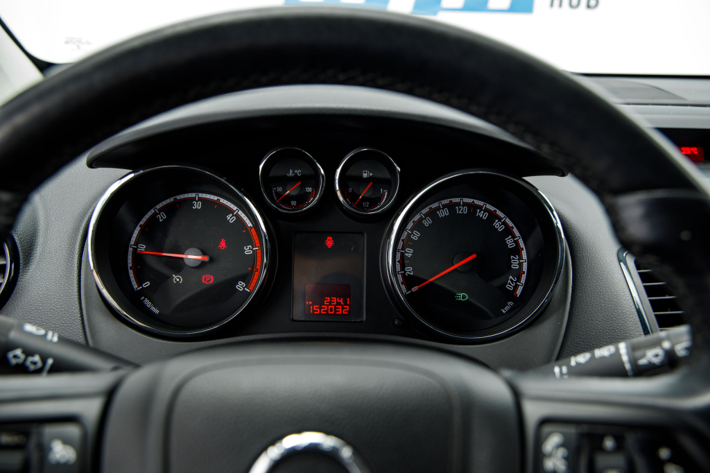 Opel Meriva 2011 фото 19