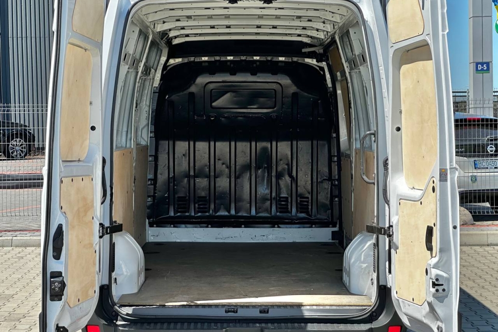 Renault Master 2019 фото Renault Master 2019 фото 18