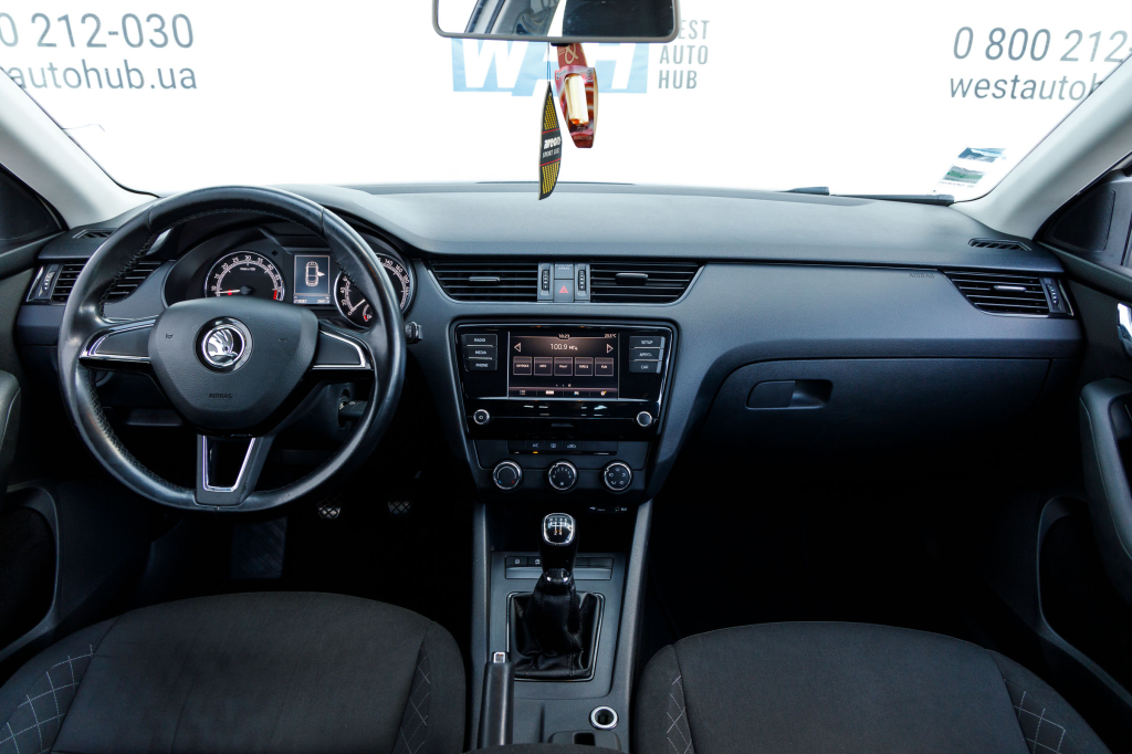 Skoda Octavia A7 2017 фото 15