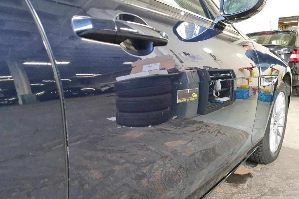 Jaguar XF Sportbrake 2018 photo 37