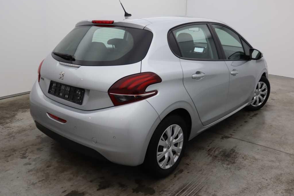 Peugeot 208 2017 photo 5