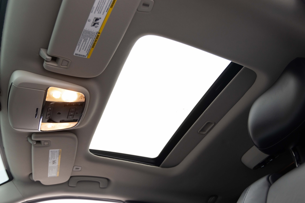 Dodge Durango GT 2017 фото Dodge Durango GT 2017 фото 30