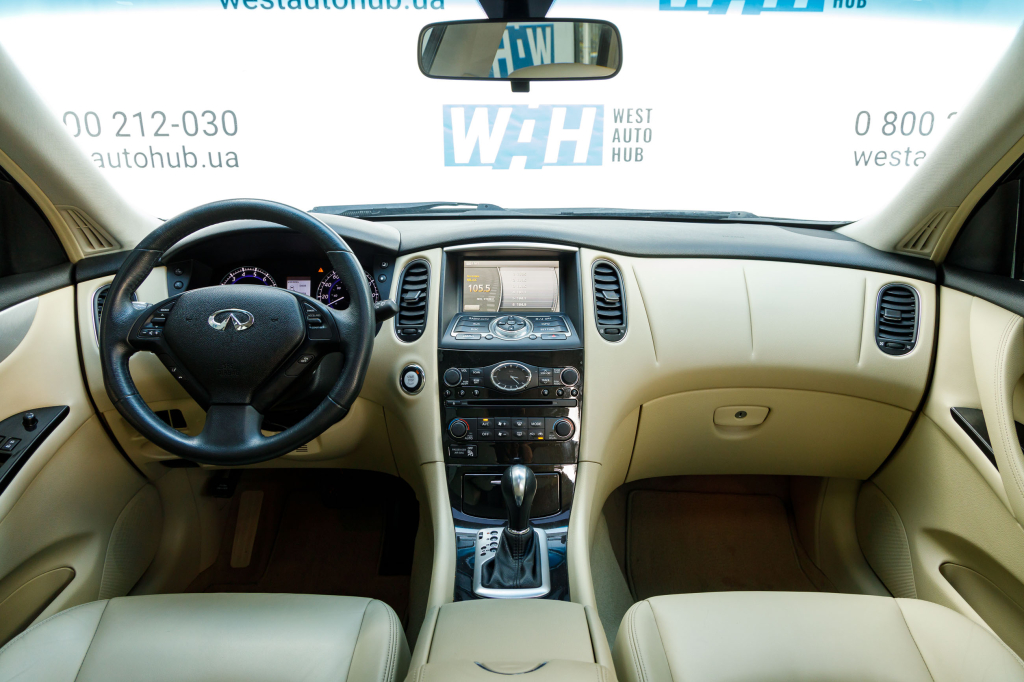 Infiniti QX50 2016 2015 photo 12