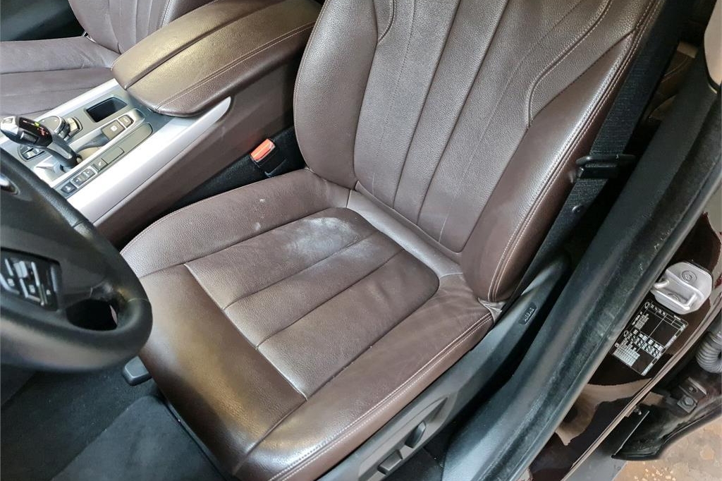 BMW X5 2016 photo 39