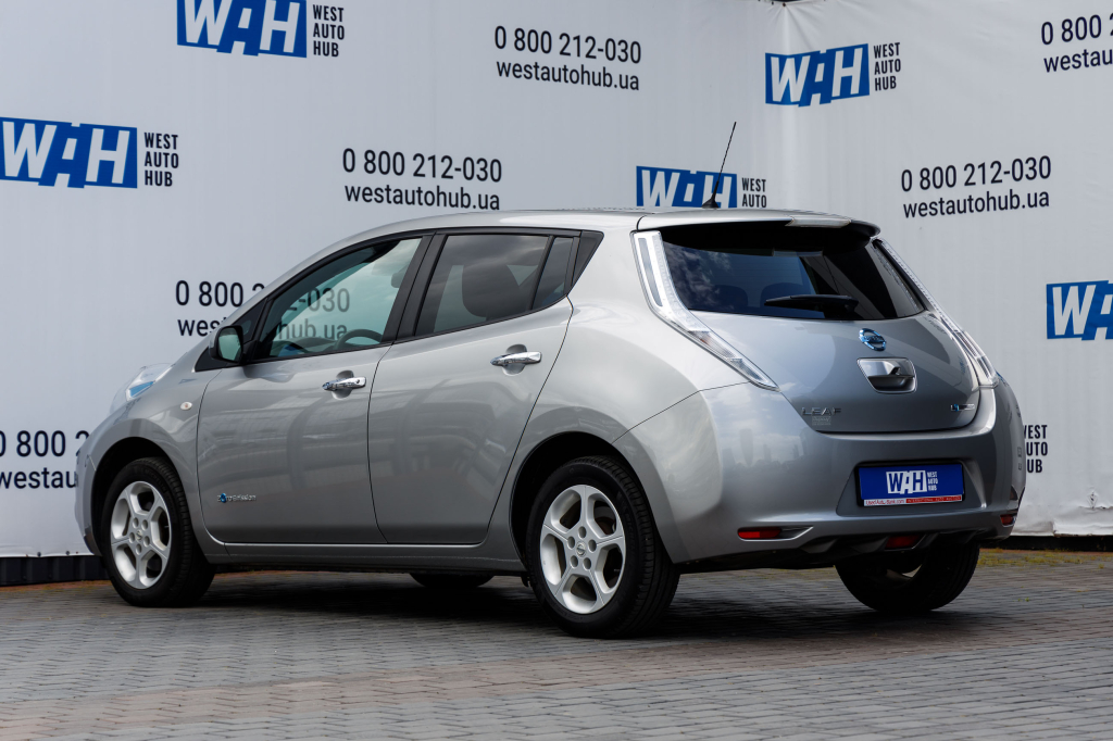 Nissan Leaf 2016 photo 5