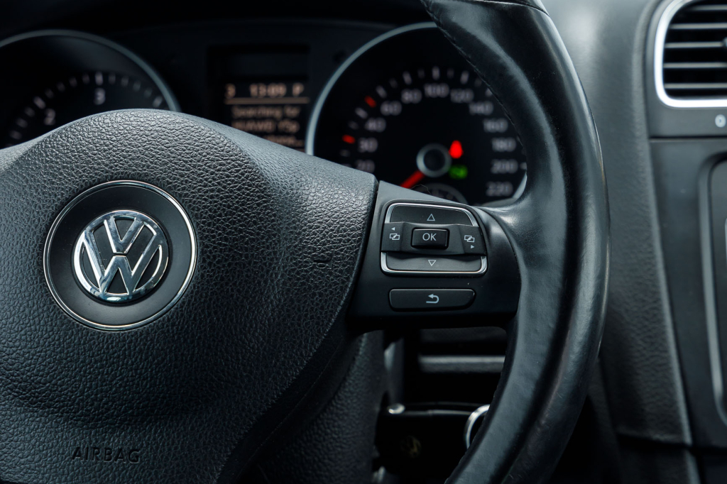 Volkswagen Golf VI 2013 фото 11