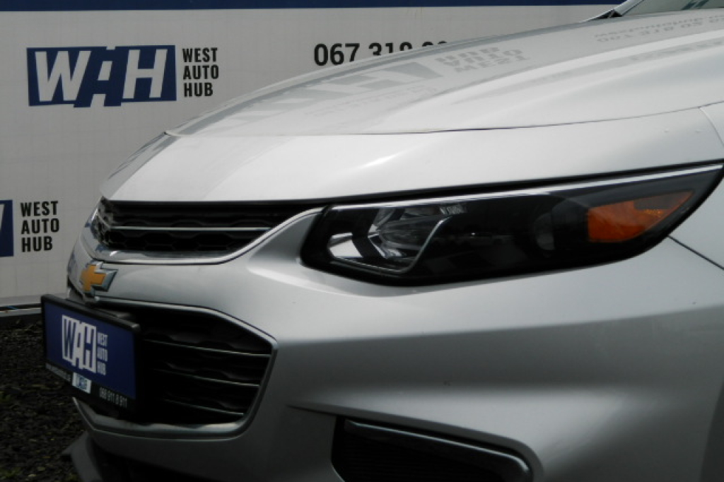 Chevrolet Malibu LE 2018 фото 11