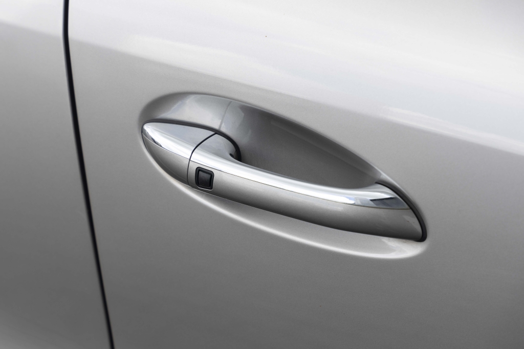 Mercedes-Benz M-Class ML500 W164 2006 фото 11