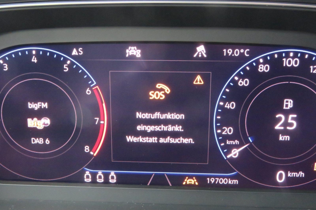 Volkswagen T-Roc 2019 фото 14