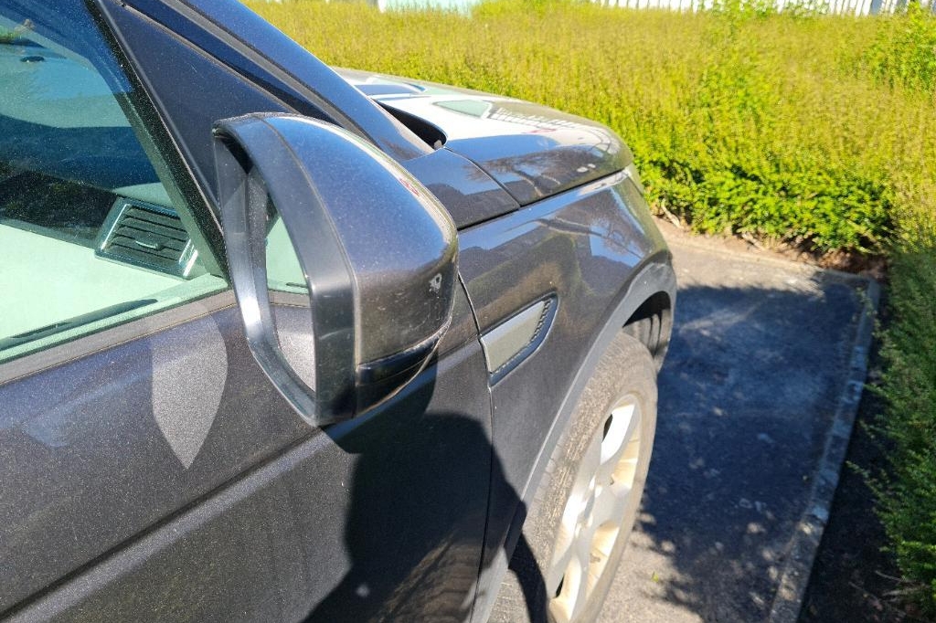 Land Rover Discovery Sport 2016 photo 9