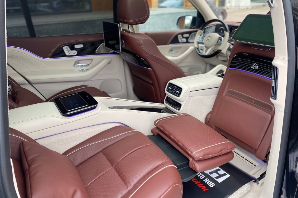 Mercedes-Benz Maybach GLS 600 2021 photo 21