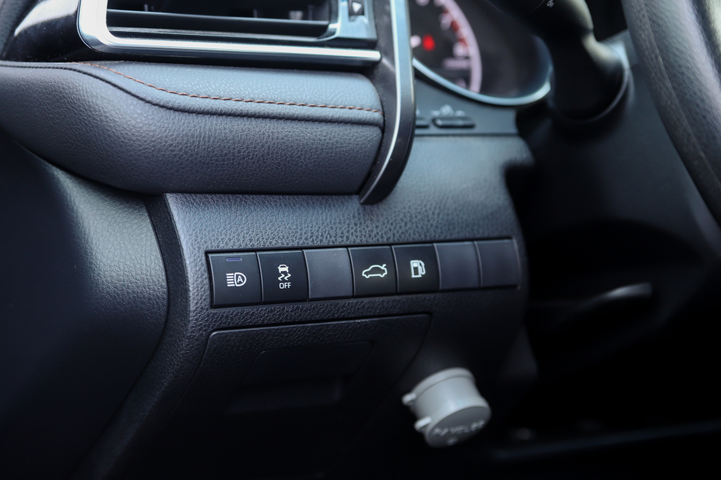 Toyota Camry LE 2017 photo 10