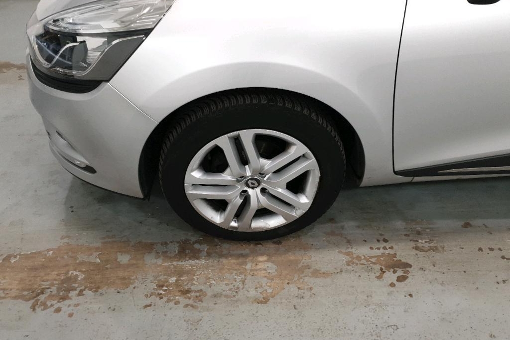 Renault Clio Grandtour 2016 photo 22