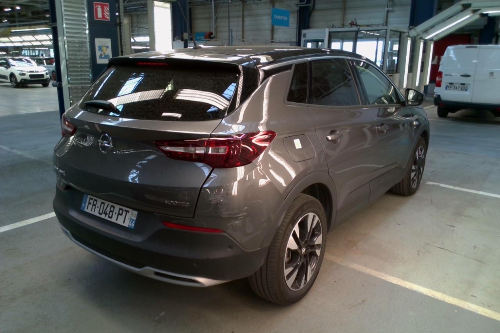 Opel Grandland X 2020 фото 3