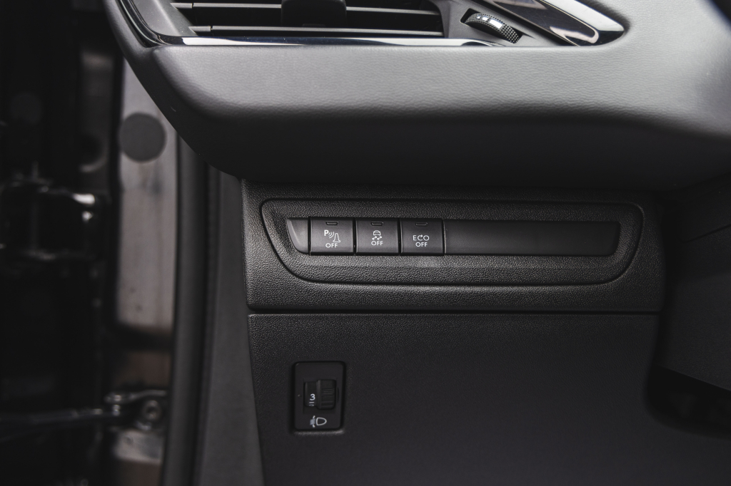 Peugeot 208 2017 photo 16