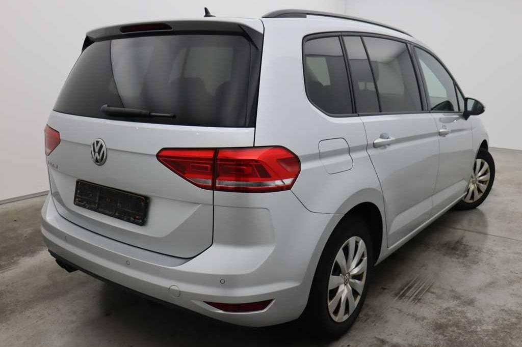 Volkswagen Touran 2018 photo 5