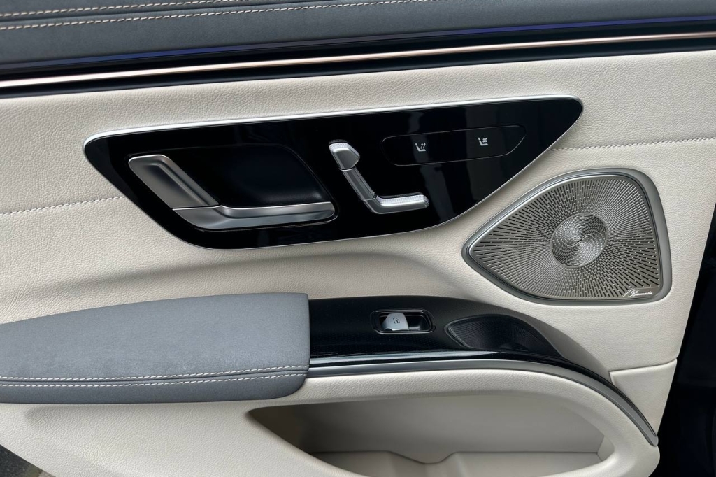 Mercedes-Benz EQS 500 2021 photo 15