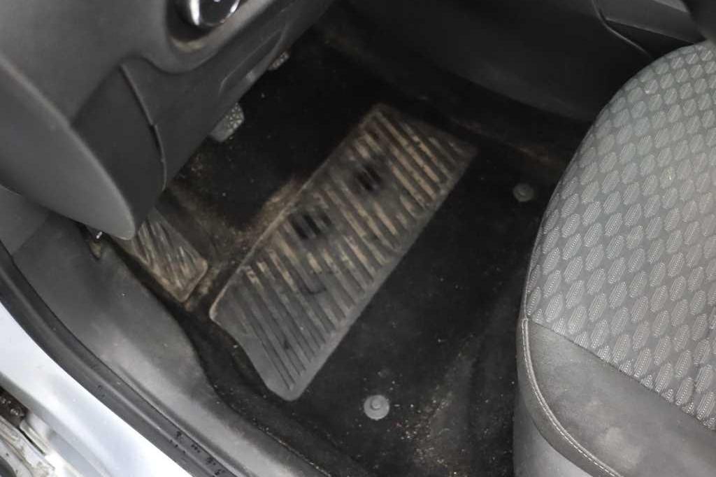 Opel Astra Sports Tourer 2016 photo 77