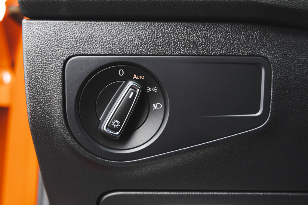 Volkswagen Tiguan SE 2018 photo 14