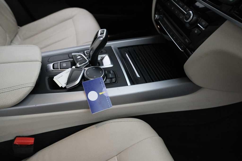 BMW X5 2016 фото 20