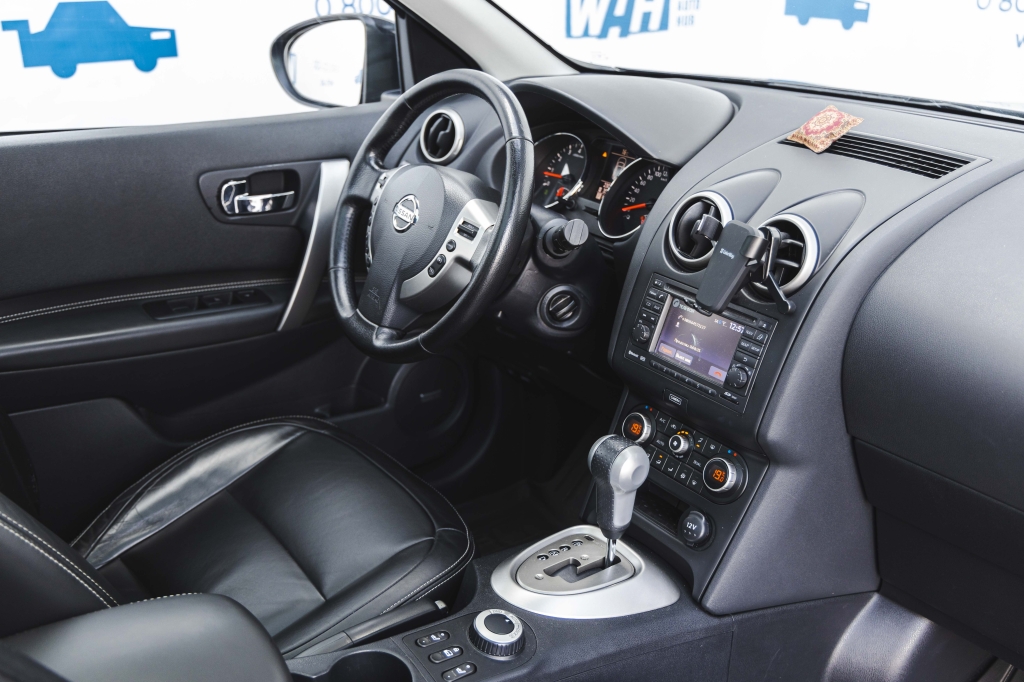 Nissan Qashqai+2 2012 photo 24