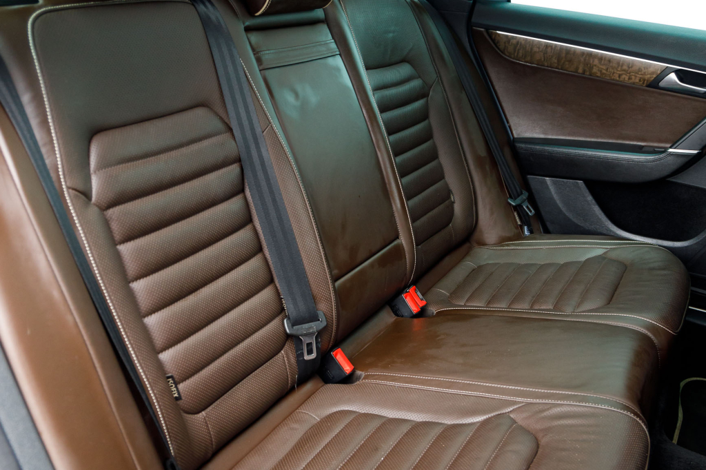 Volkswagen Passat B7 Exclusive 2012 photo 20