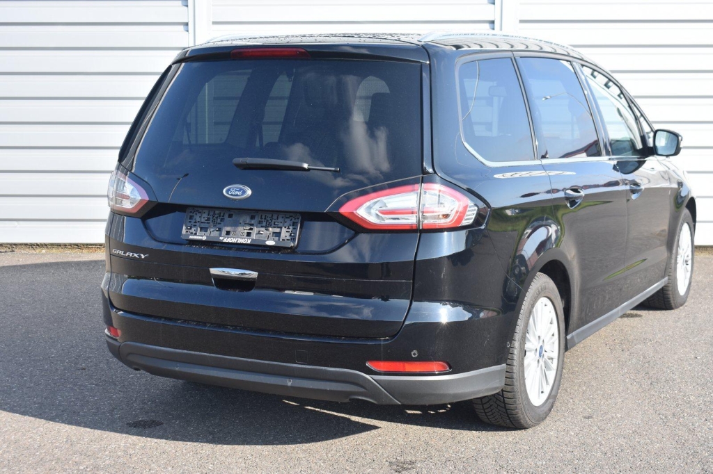Ford Galaxy 2016 photo 4