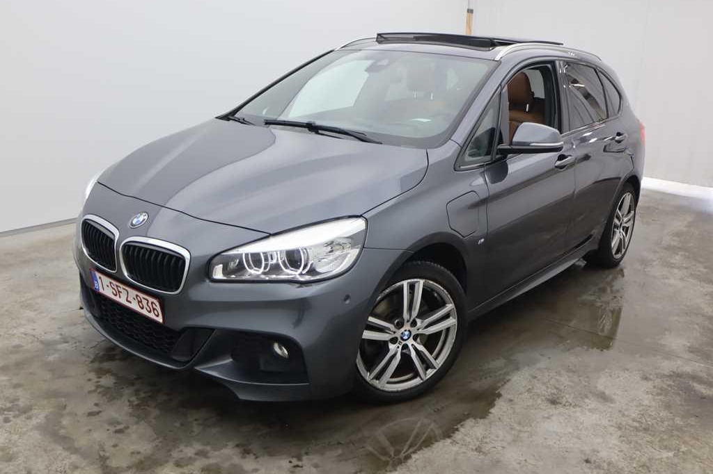 BMW 2er Active Tourer 2017 photo 2