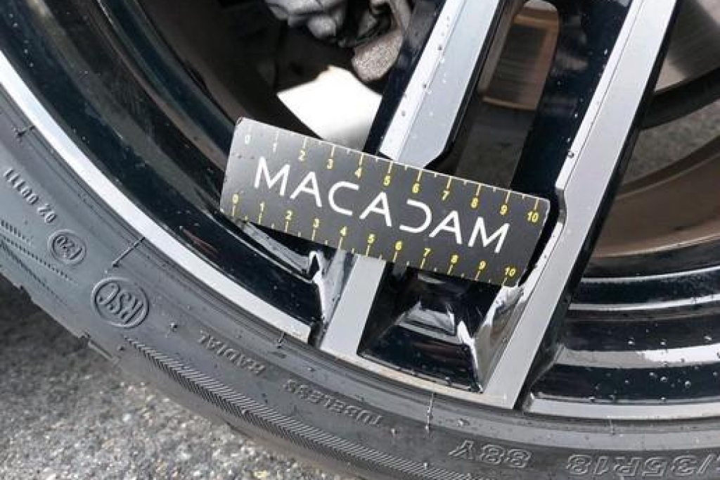 BMW 1er 2018 photo 25