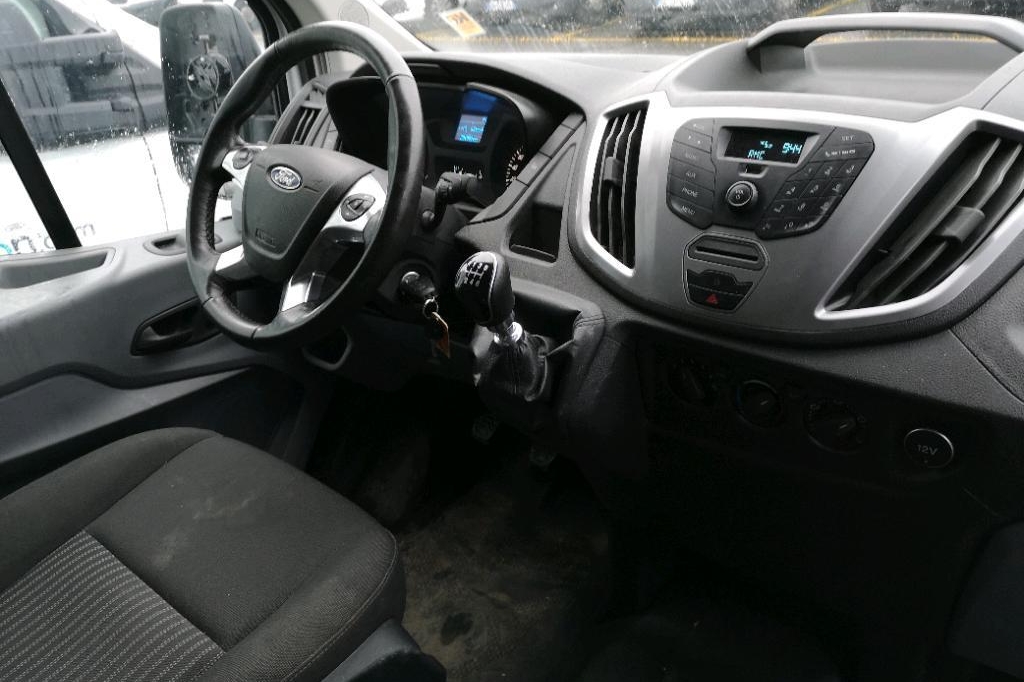 Ford Transit 2018 photo 1