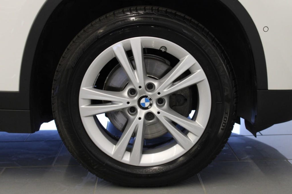 BMW X1 2017 фото 3