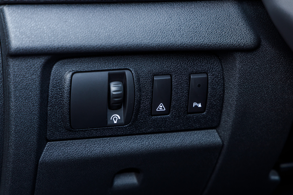 Renault Megane TCe 2010 photo 12