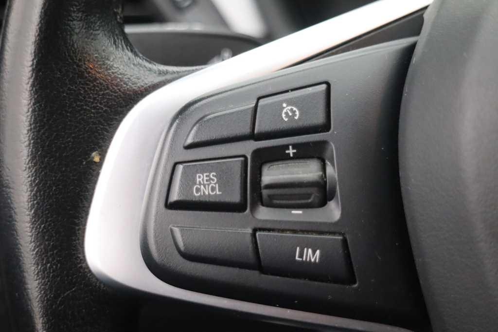 BMW X1 2016 фото 15