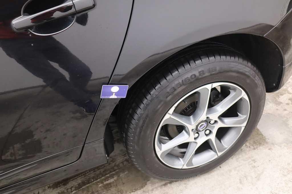 Volvo XC60 2016 фото 14