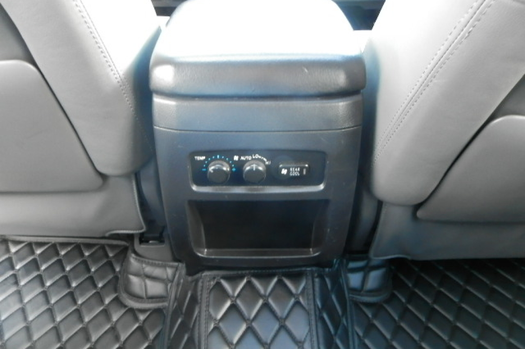 Toyota Land Cruiser Prado 120 3.0 D4D 2007 photo 11