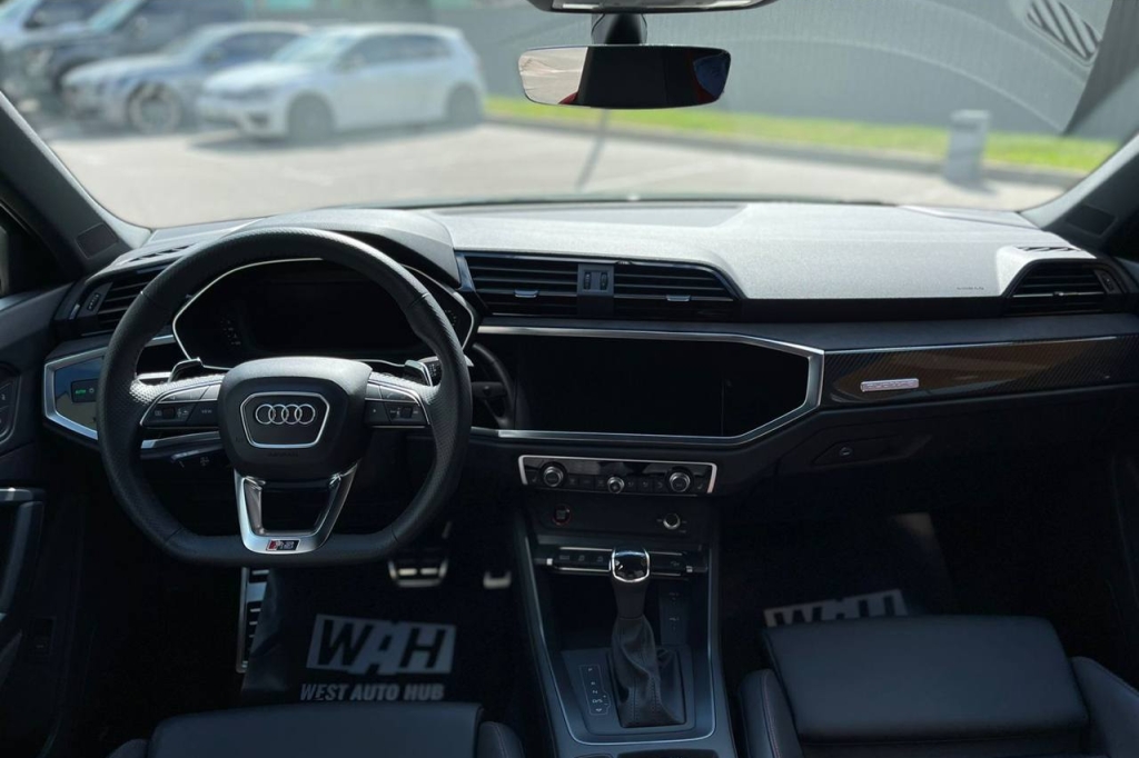 Audi RS Q3 Sportback 2022 photo 15