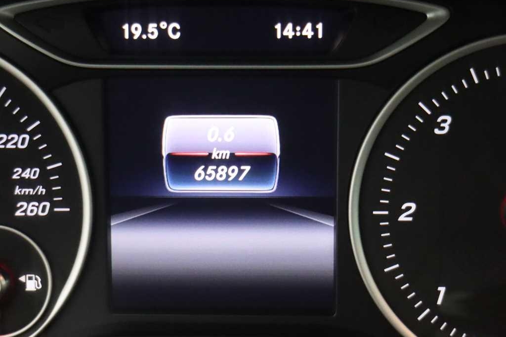 Mercedes-Benz A-Klasse 2017 photo 4