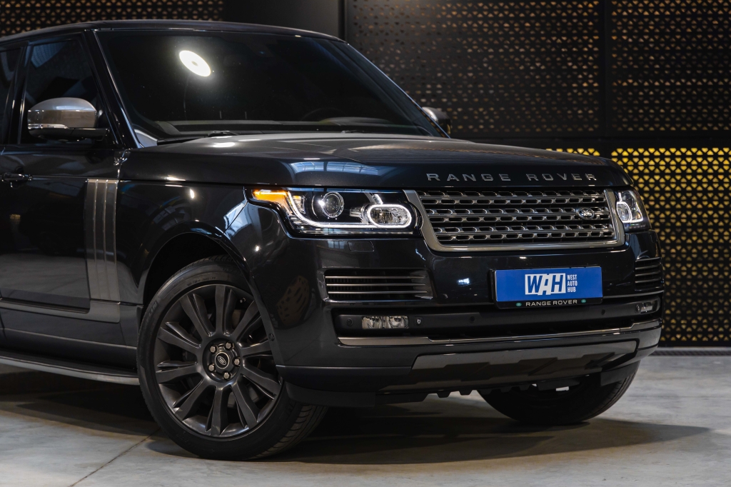 Land Rover Range Rover Vogue 2013 фото Land Rover Range Rover Vogue 2013 фото 6