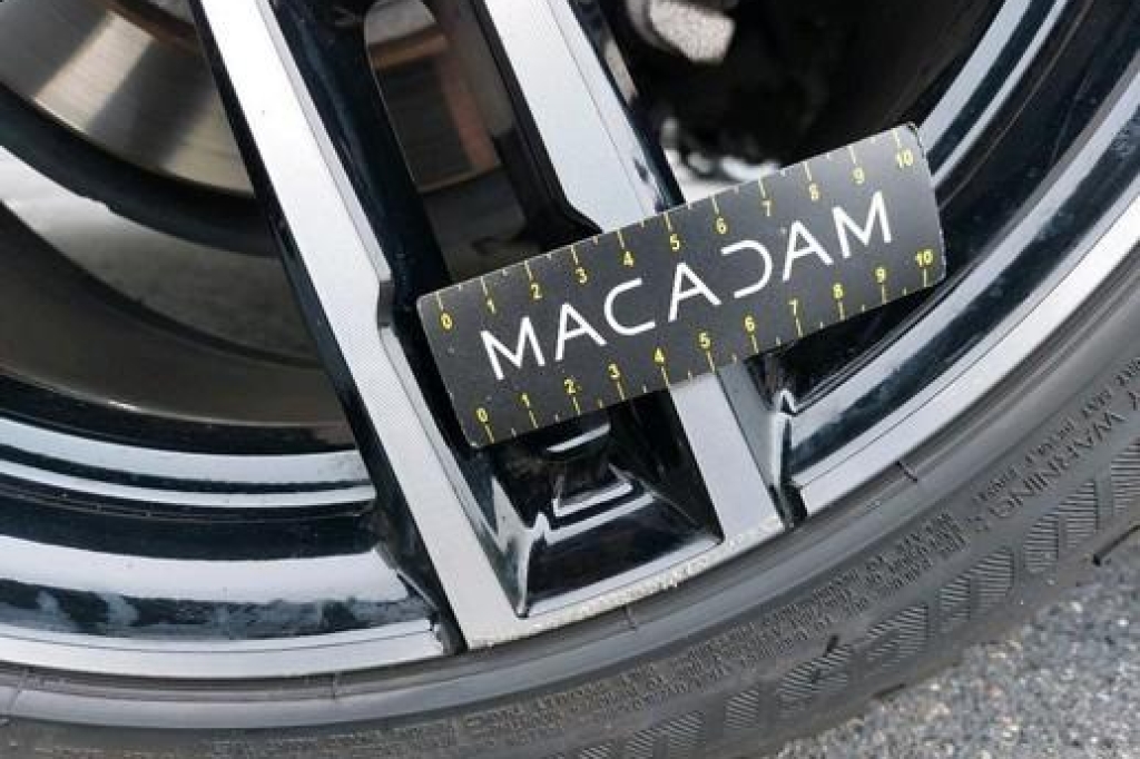 BMW 1er 2018 photo 37