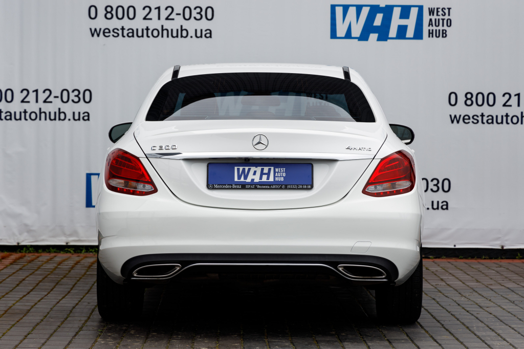 Mercedes-Benz C 300 2014 photo 26