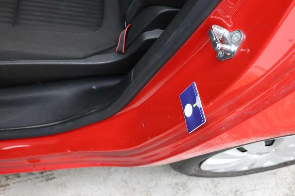 Opel Zafira 2017 фото 37