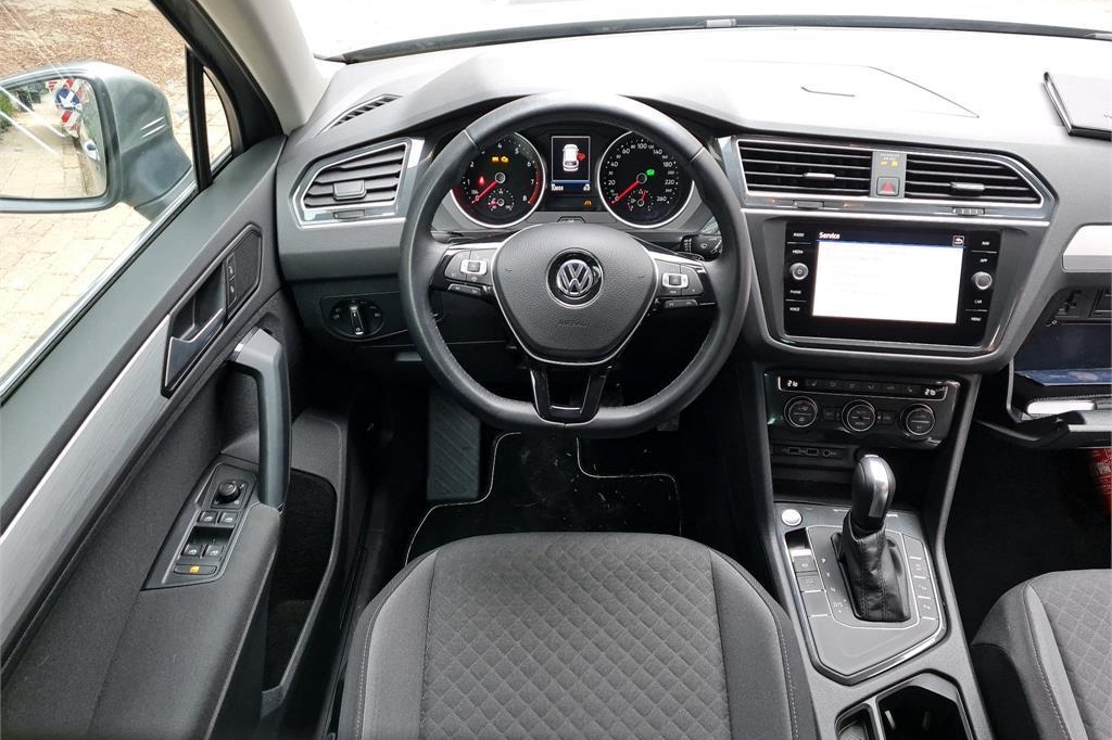 Volkswagen Tiguan 2019 фото 3