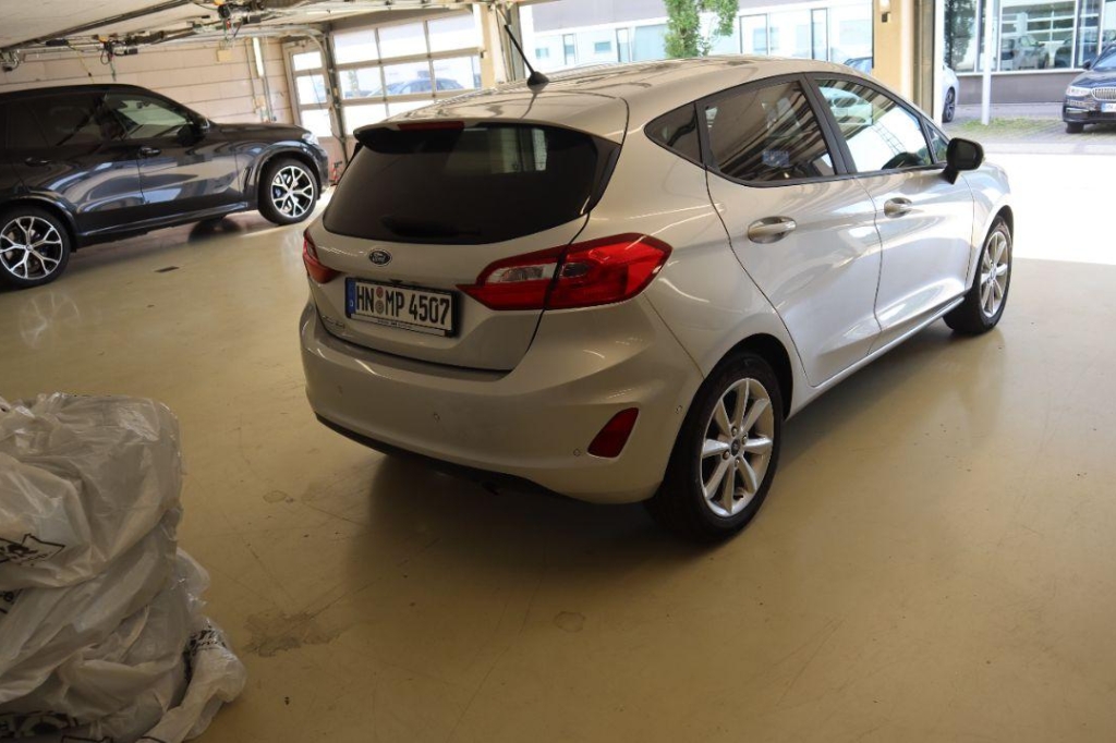 Ford Fiesta 2018 фото 4