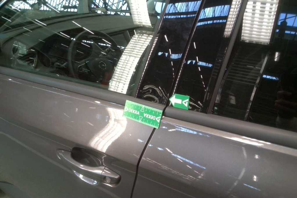 Opel Grandland X 2020 фото 13