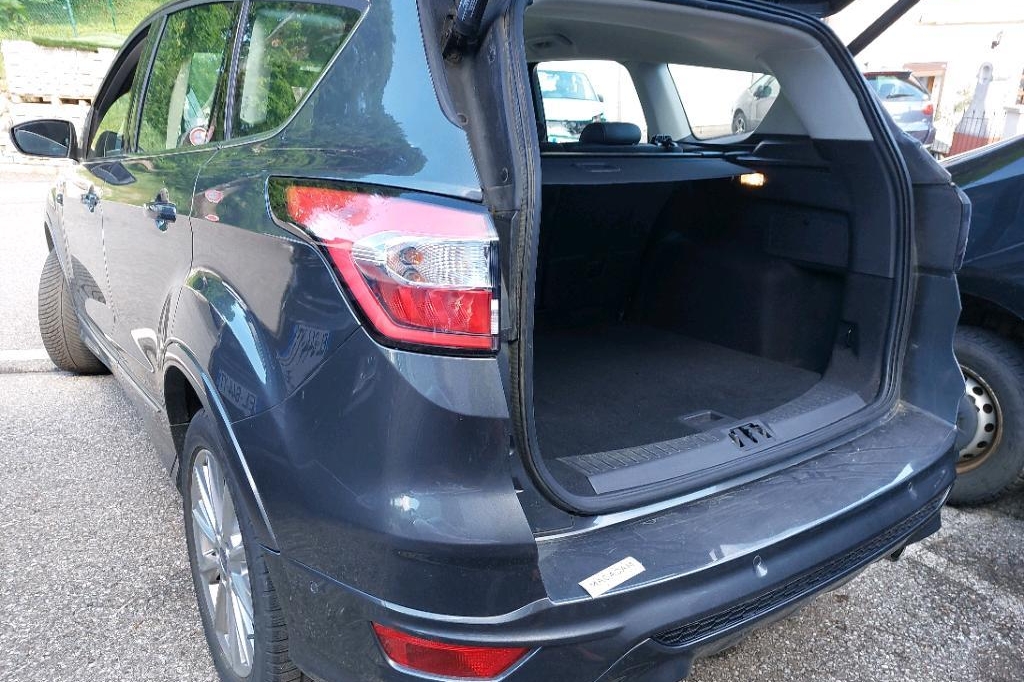 Ford Kuga 2018 photo 22