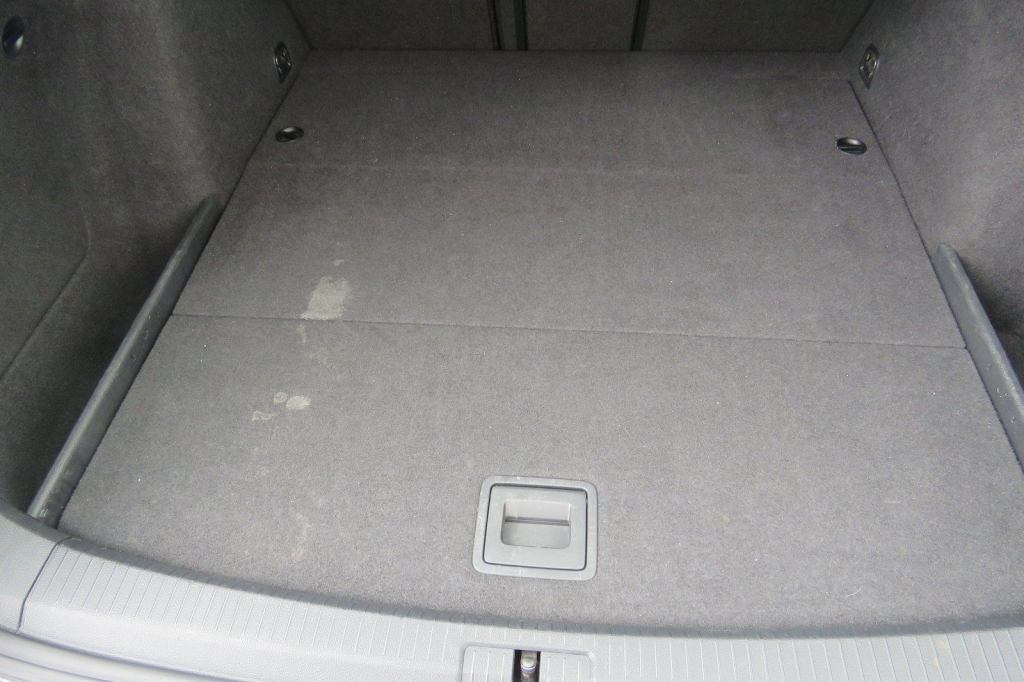 Volkswagen Golf Variant 2018 photo 12