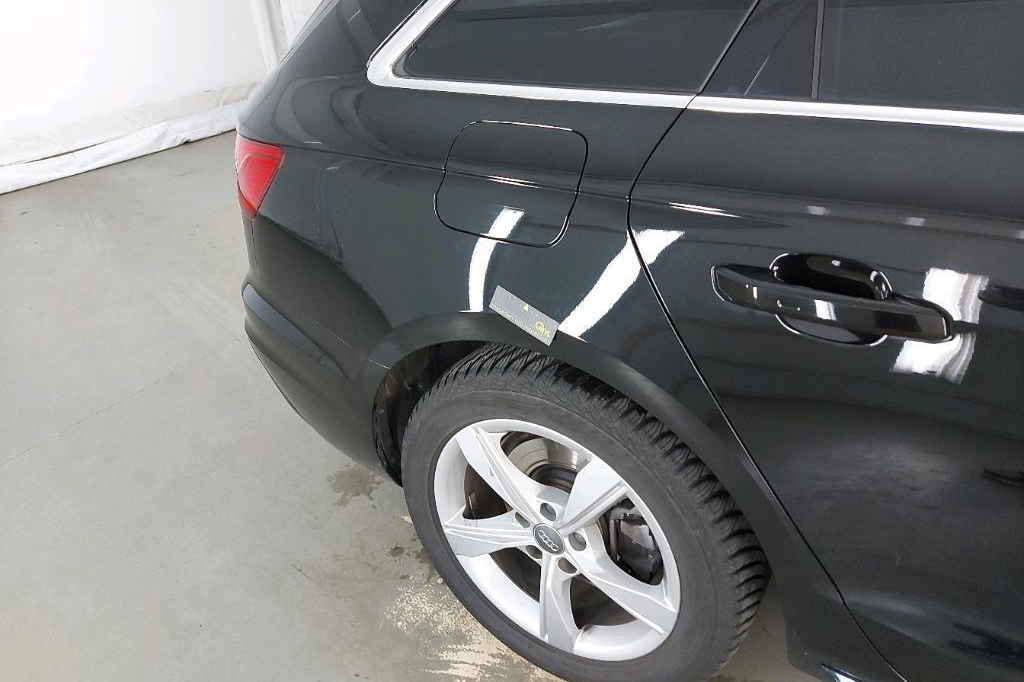 Audi A4 Avant 2019 photo 19