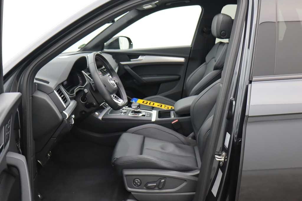 Audi SQ5 2018 фото 3